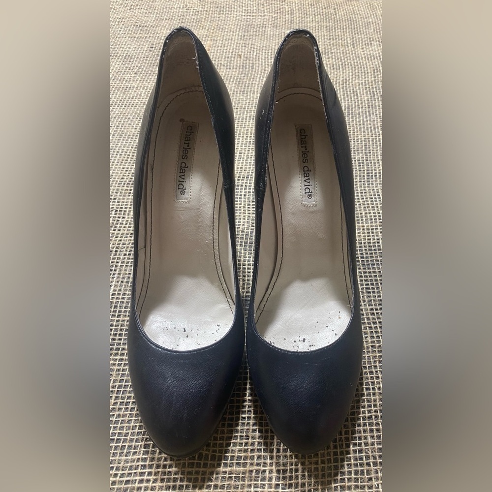 Charles David Heels Size 10B Platform Black Leather 4.5” Heel Made In Spain